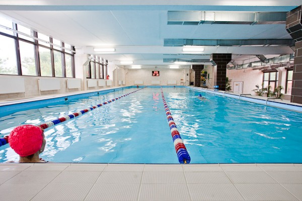 Принимаем заявки в фитнес-клуб с бассейном  в Зеленограде