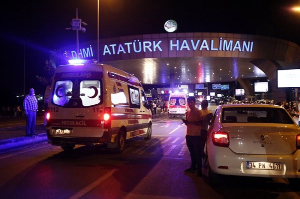 Первый самолет «Аэрофлота» вылетел в Стамбул после теракта в аэропорту