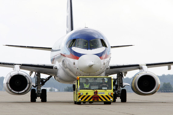Авиакомпании мало летают на Sukhoi SuperJet 100