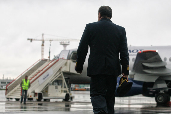 Ведомости: «Аэрофлот» объявил о повышении зарплат пилотов до 650 000 рублей в месяц