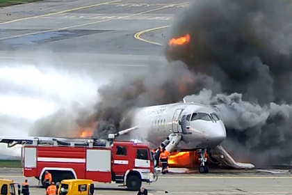 Сотни пилотов потребовали нового расследования катастрофы Superjet в Шереметьево
